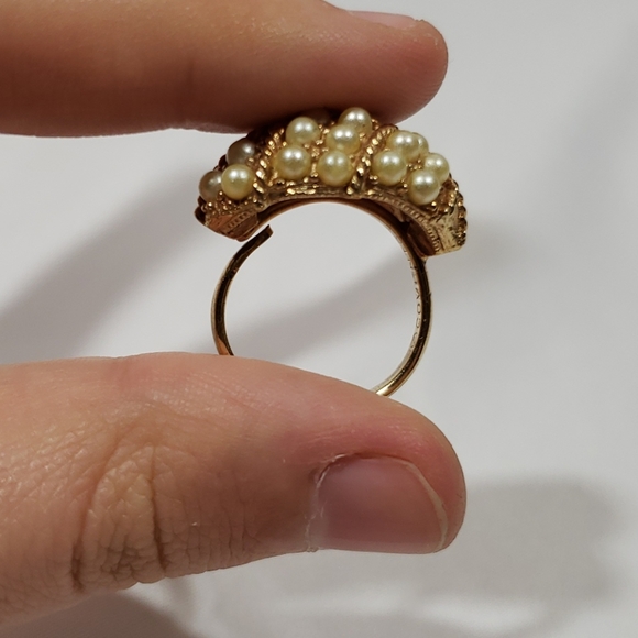 Vintage Sarah Coventry Cluster Pearl Ring - Picture 5 of 5